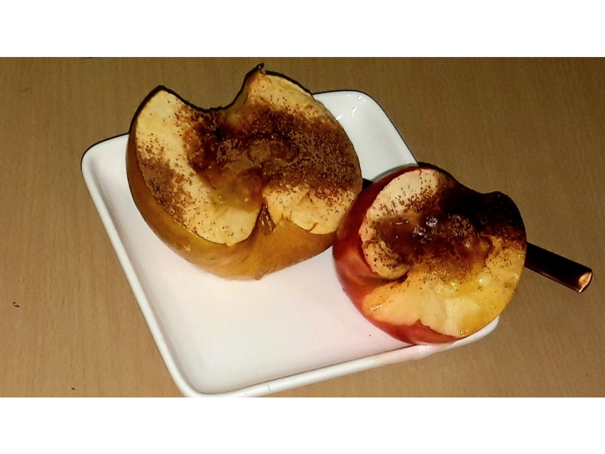 PIECZONE JABŁKA