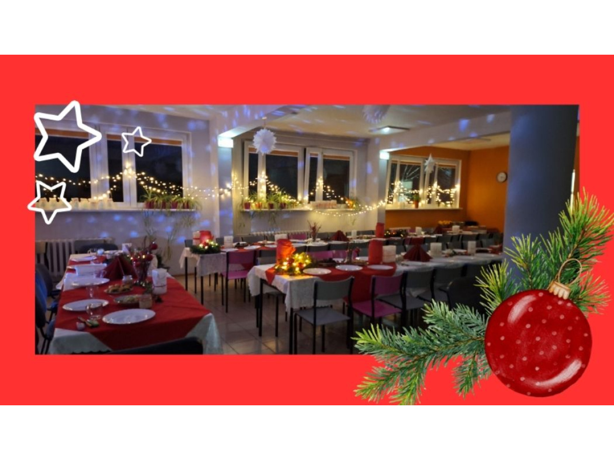 ŚWIĄTECZNA KOLACJA